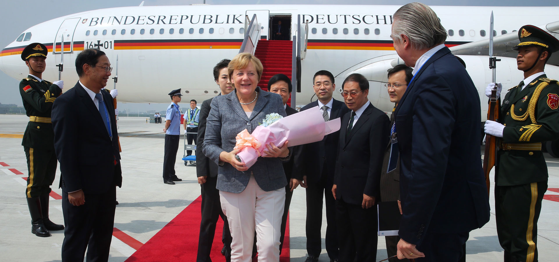 德国总理默克尔抵达杭州