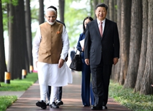 习近平同印度总理莫迪在武汉举行非正式会晤（2018年4月27日-28日）