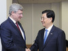 胡锦涛会见加拿大总理