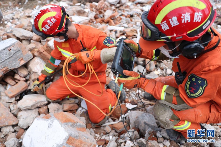 福建厦门举行地震灾害应急救援演练