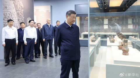 习近平:尊崇热爱中华文明,把中华优秀传统文化一代一代传下去